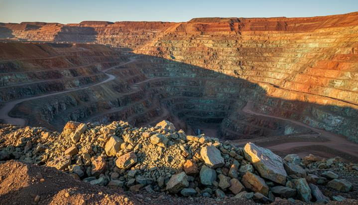 Глава ICMM обсудит поставки минералов для электрификации на конгрессе в Лиме